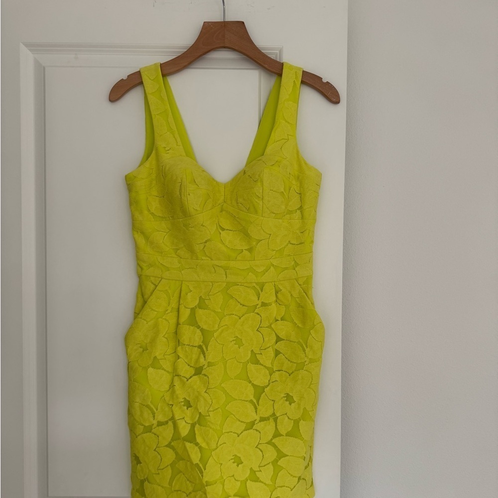 BCBGeneration women’s lime green lace party cocktail mini dress size 4